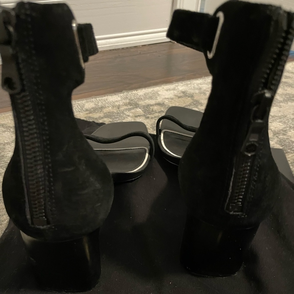 Worn Rag & Bone Ellis Mid Heel Size 39.5